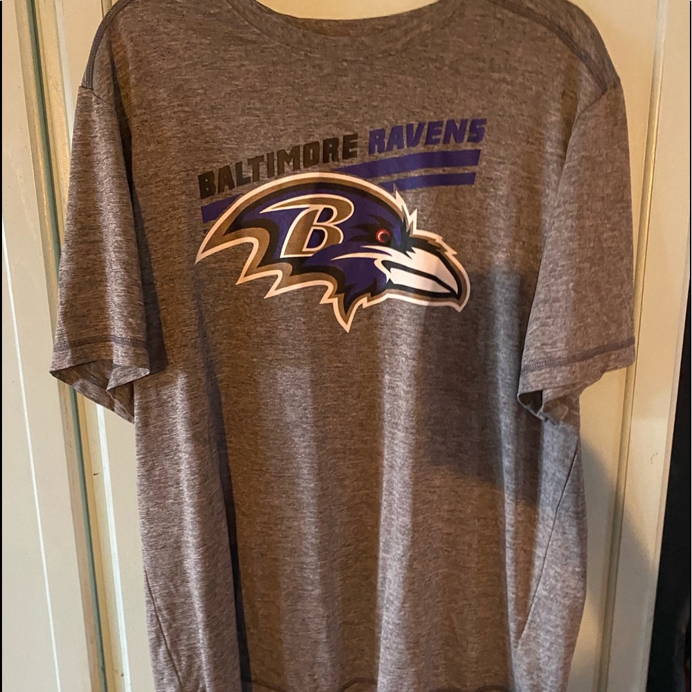 3 for $12 XL Baltimore Ravens men’s shirt